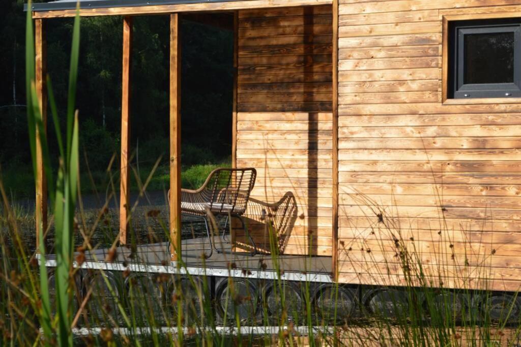 Darzkowo Heather Hut, Off-Grid Cottage On A Pond+2 Ha מראה חיצוני תמונה