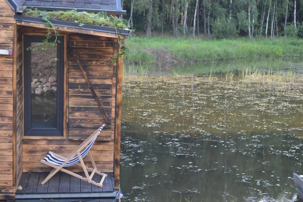 Darzkowo Heather Hut, Off-Grid Cottage On A Pond+2 Ha מראה חיצוני תמונה